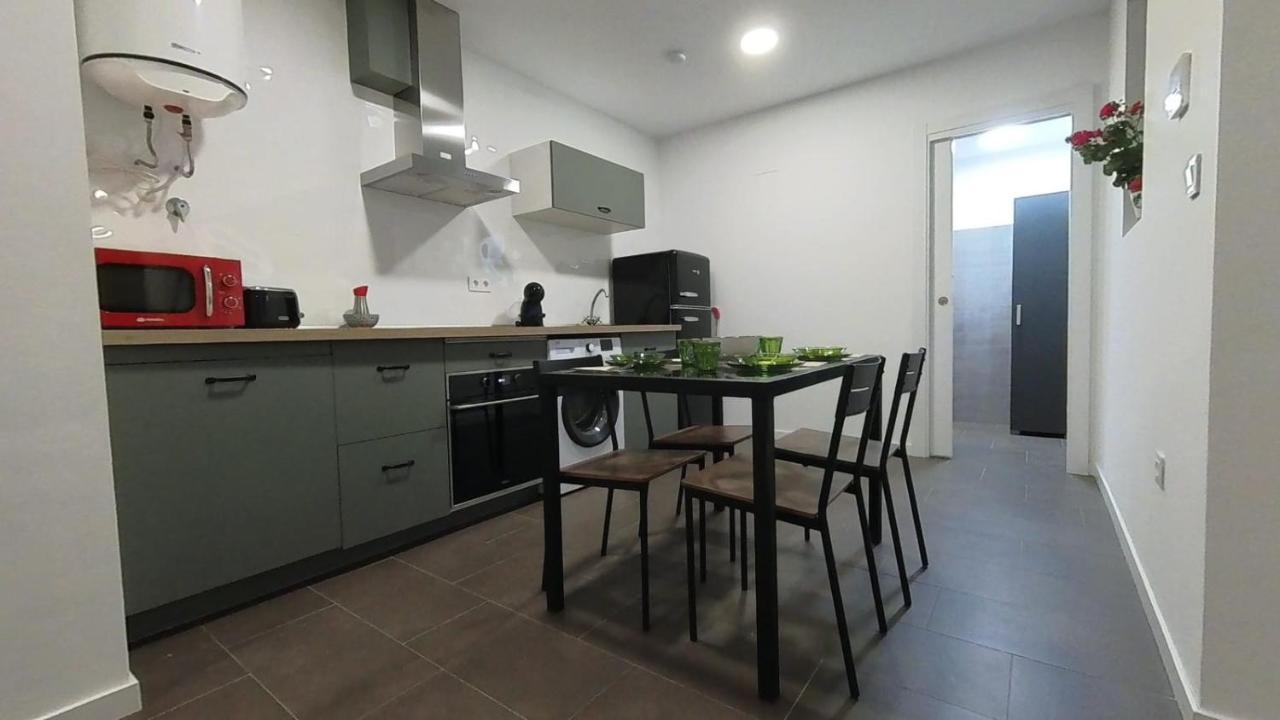 Alojamiento Los Naranjos Piscina Y Parking Gratuito Jaén Exterior foto